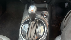 Nissan Juke 1.0 DiG-T 114 N-Connecta 5dr DCT Petrol Hatchback